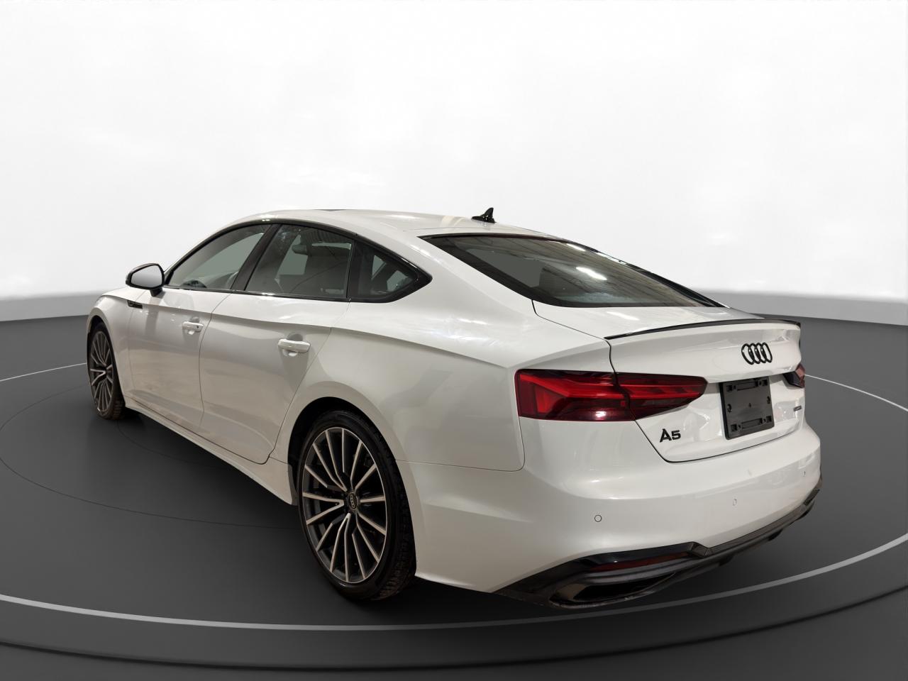 2023 Audi A5 Progressiv | SPORTBACK | S-LINE | Photo