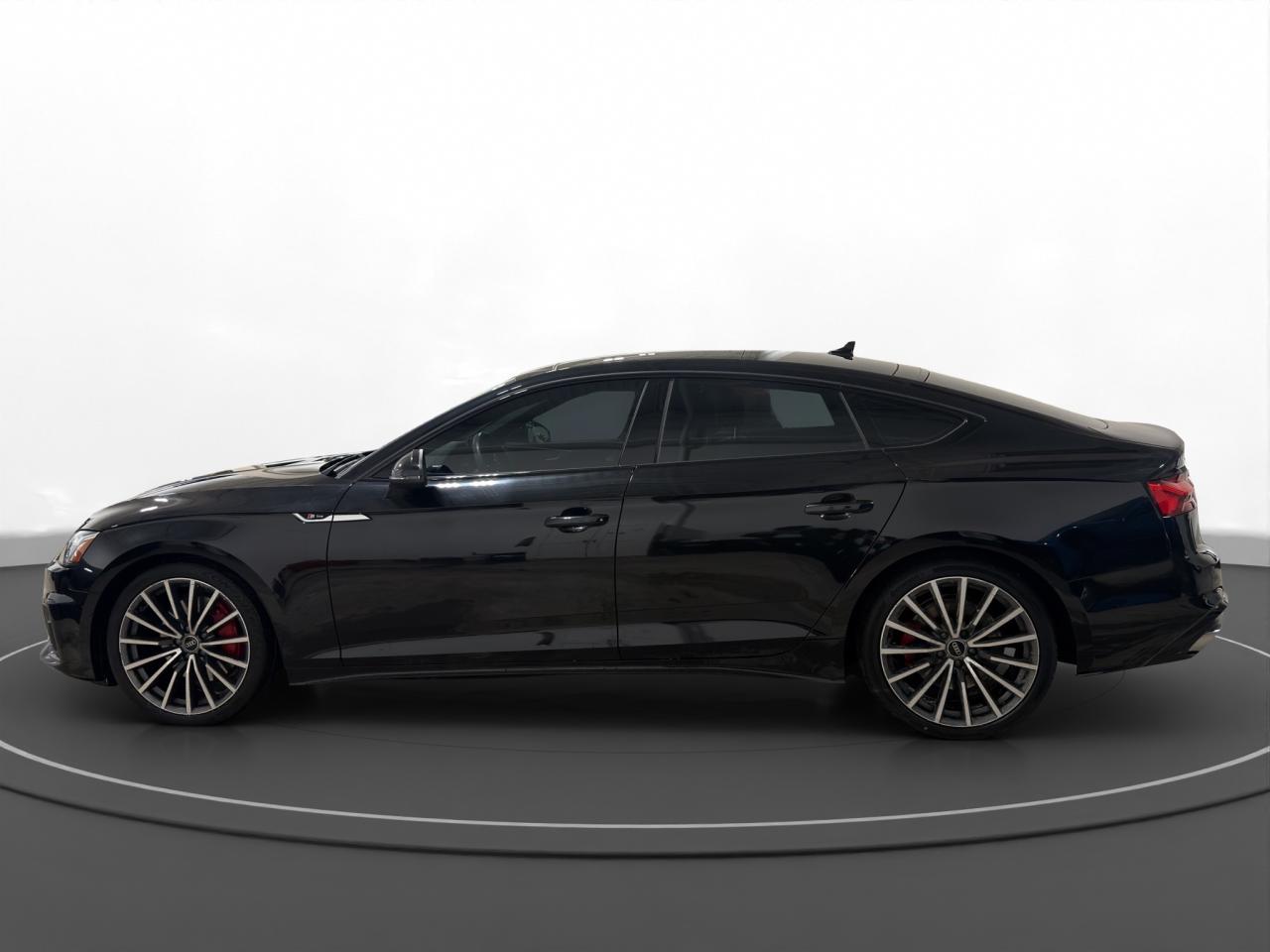 2022 Audi A5 Progressiv 45 TFSI quattro | SPORTBACK | S-LINE | Photo4