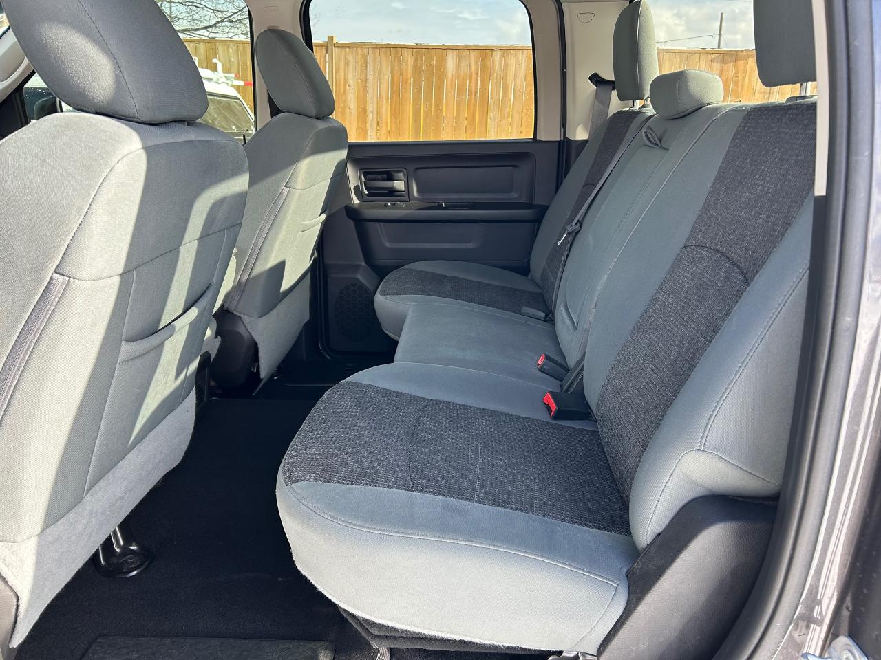 2020 RAM 1500 Classic EXPRESS Photo