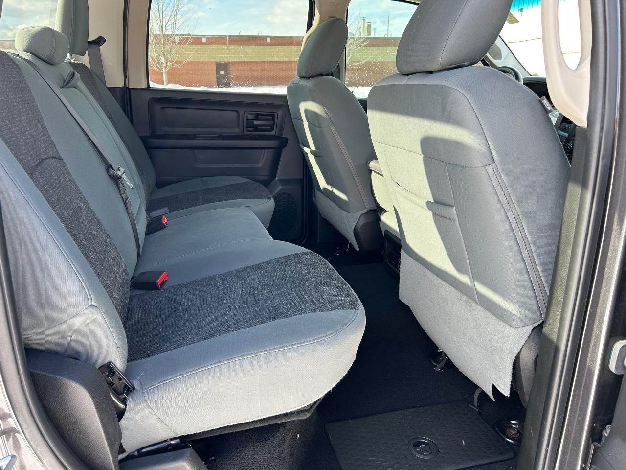 2020 RAM 1500 Classic EXPRESS Photo