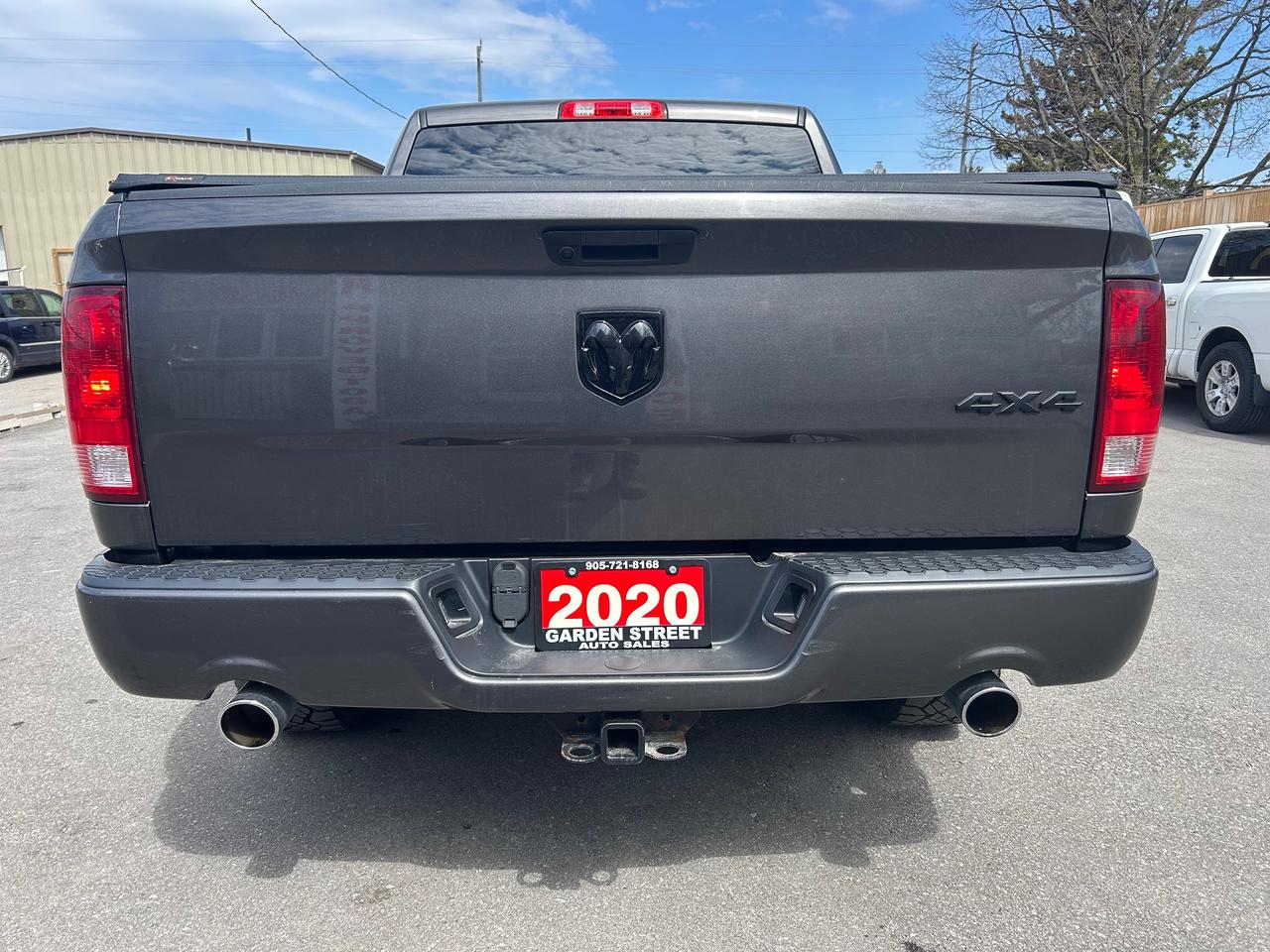 2020 RAM 1500 Classic EXPRESS Photo