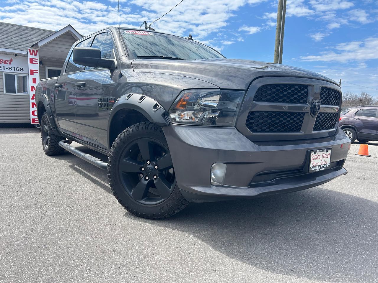 2020 RAM 1500 Classic EXPRESS Photo