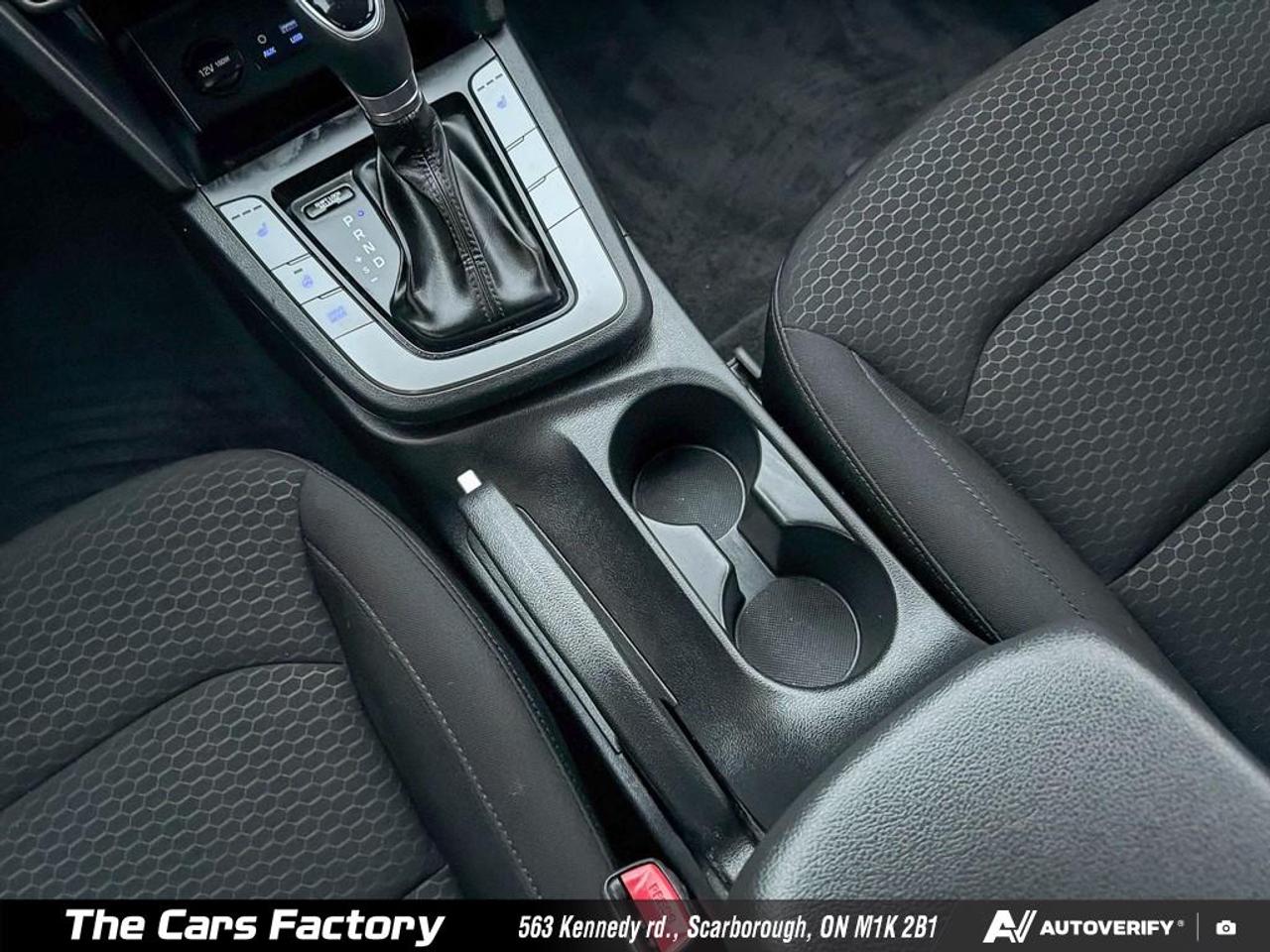 2020 Hyundai Elantra Preferred 093,889km Apple CarPlay - No Accident! Photo