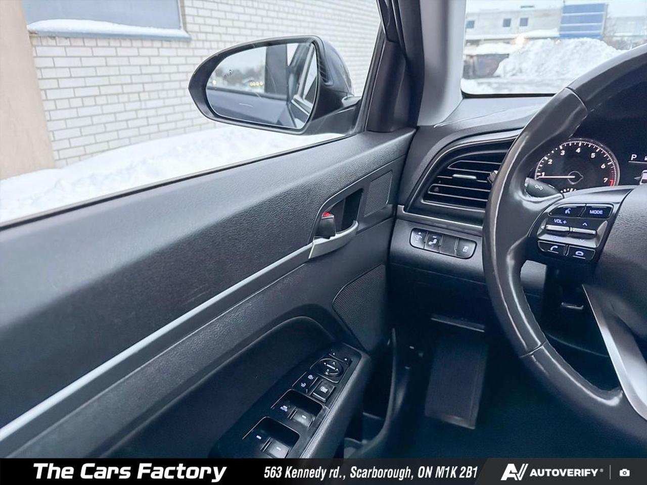 2020 Hyundai Elantra Preferred 093,889km Apple CarPlay - No Accident! Photo