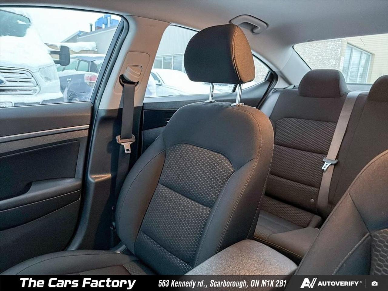 2020 Hyundai Elantra Preferred 093,889km Apple CarPlay - No Accident! Photo