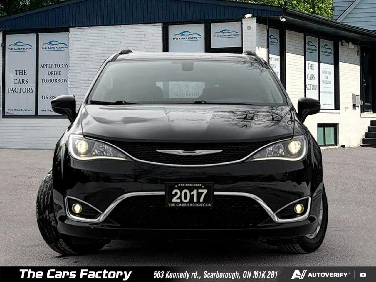 2017 Chrysler Pacifica Touring-L 096,739KM Leather/Camera No Accident! Photo