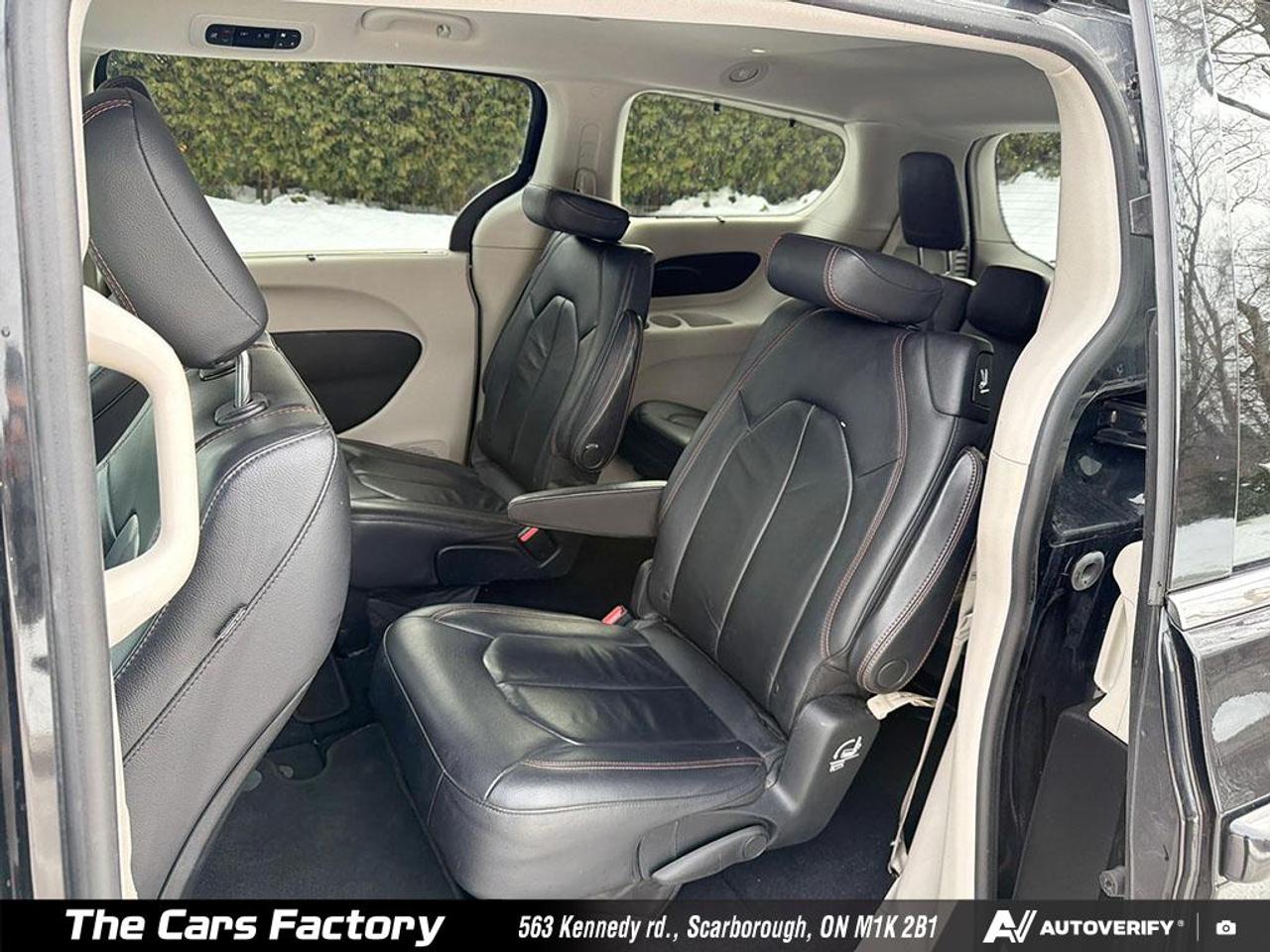 2017 Chrysler Pacifica Touring-L 096,739KM Leather/Camera No Accident! Photo