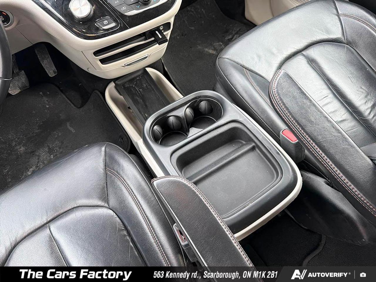 2017 Chrysler Pacifica Touring-L 096,739KM Leather/Camera No Accident! Photo