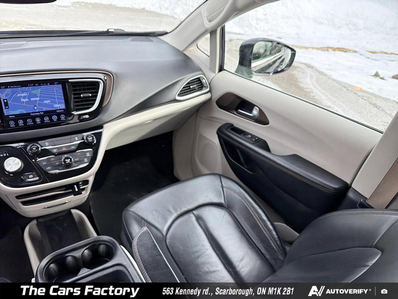 2017 Chrysler Pacifica Touring-L 096,739KM Leather/Camera No Accident! Photo