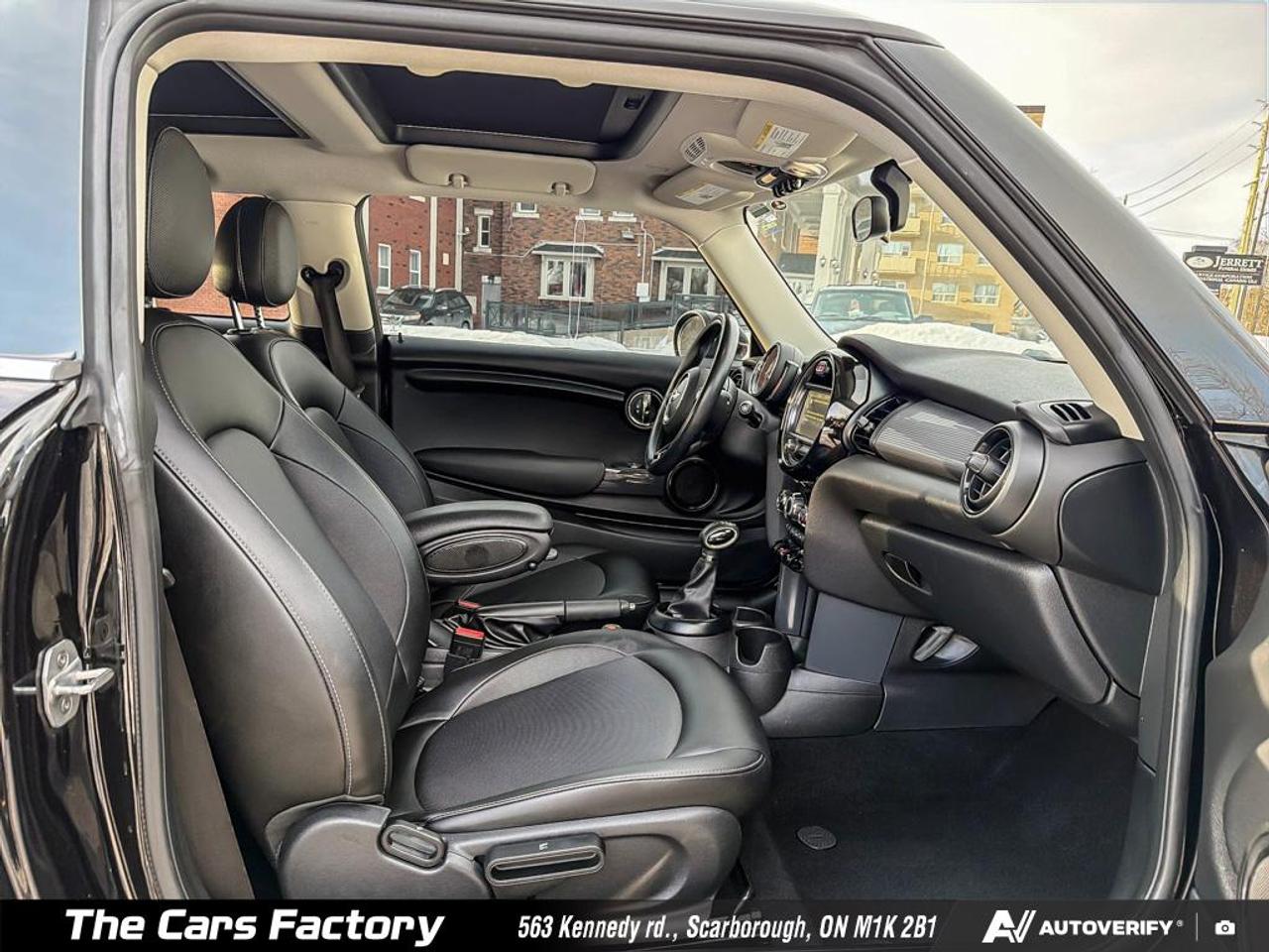 2018 MINI Cooper Hardtop 088,255km No Accident! Photo