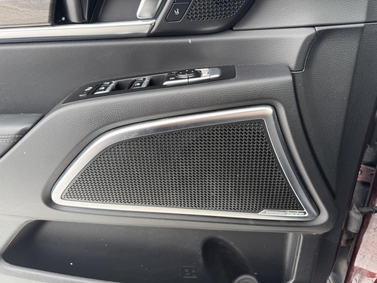 2020 Kia Telluride SX Photo