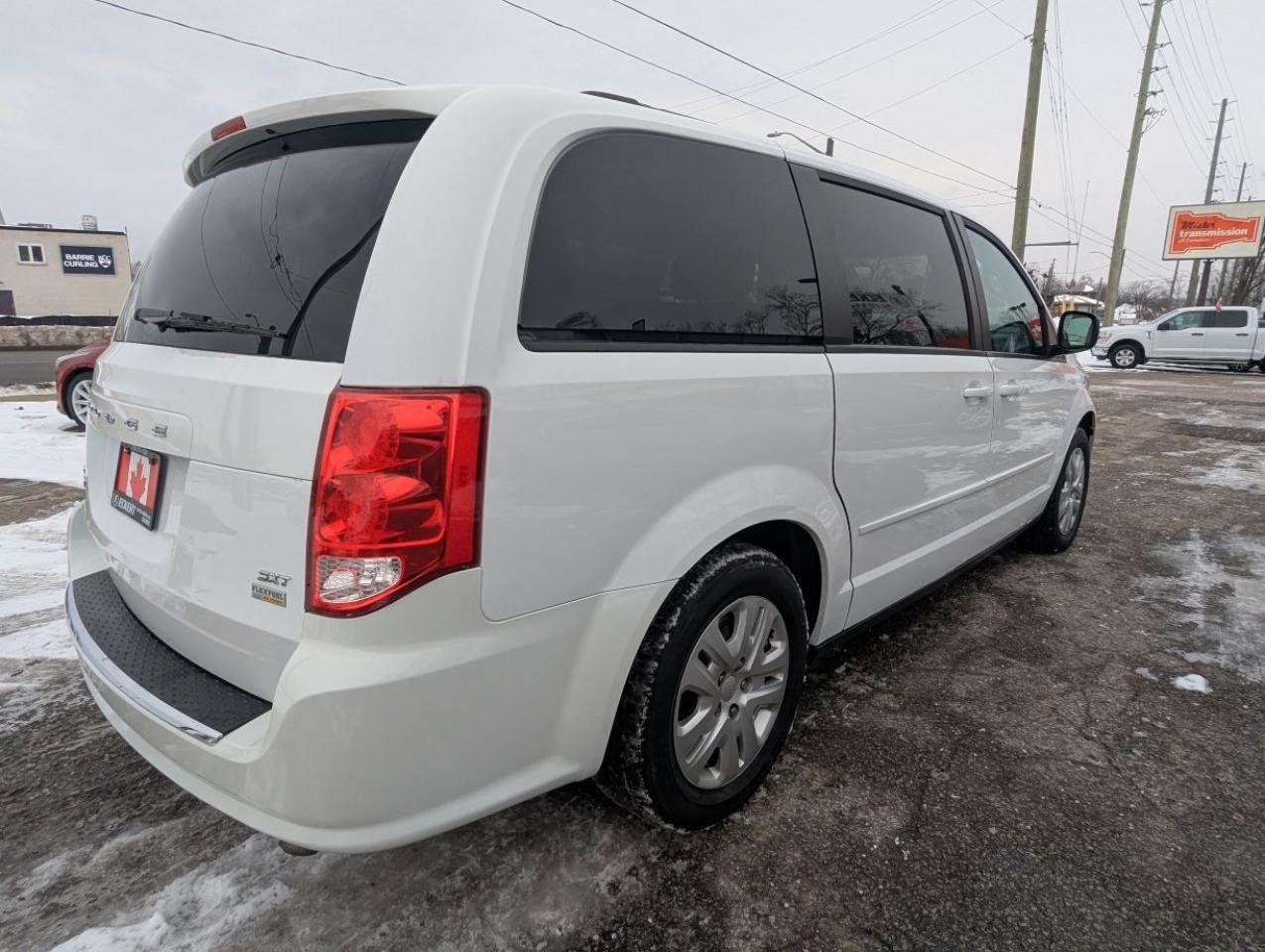 2016 Dodge Grand Caravan SXT BLOWOUT SALE!! Photo