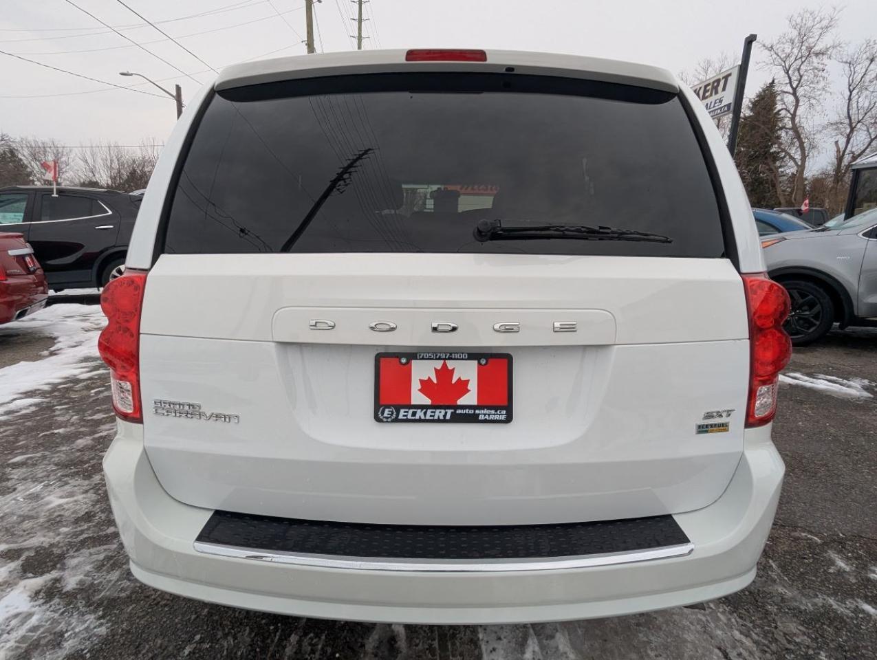 2016 Dodge Grand Caravan SXT BLOWOUT SALE!! Photo