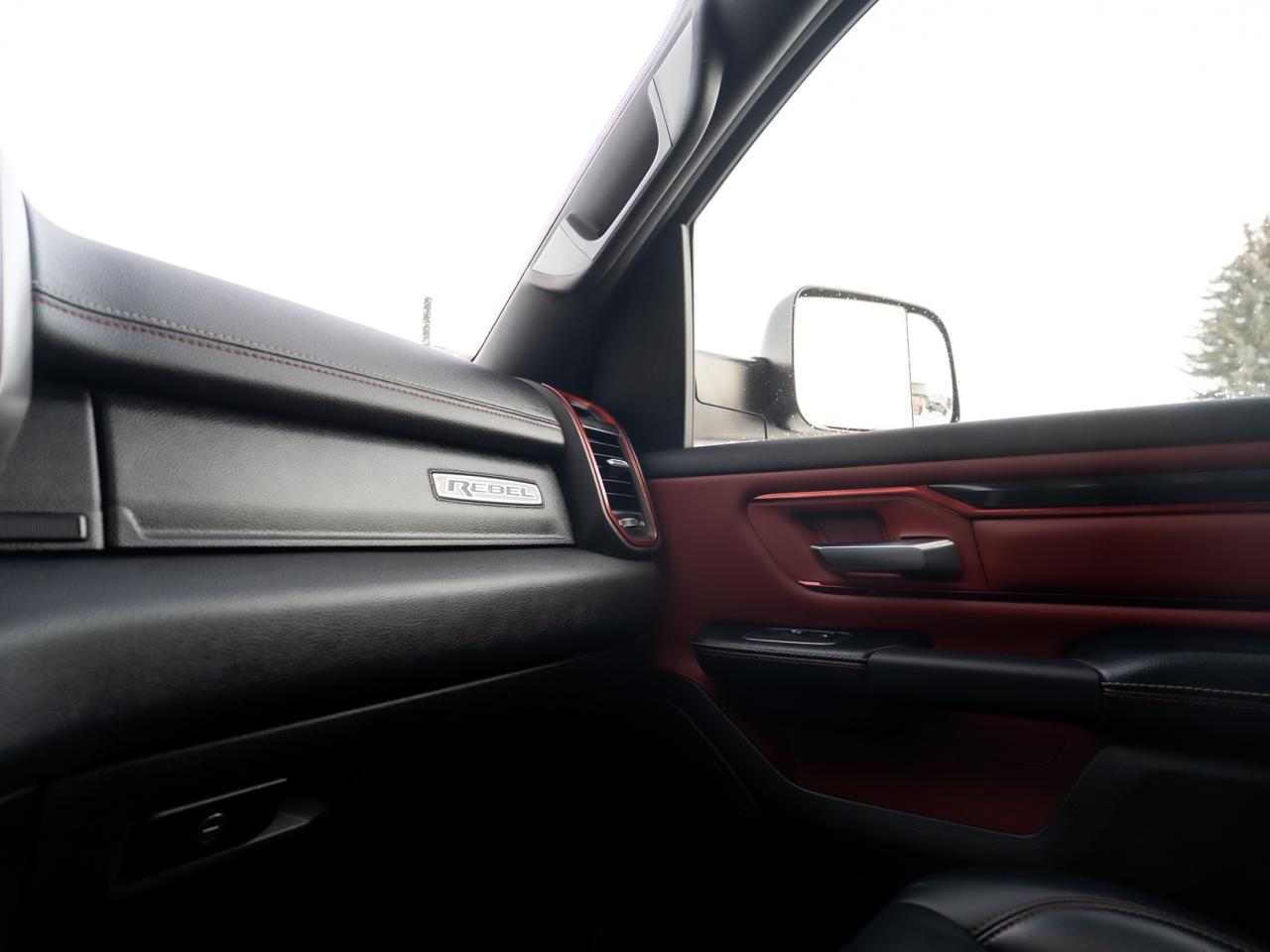 2019 RAM 1500 Rebel 4x4 Crew Cab Photo36