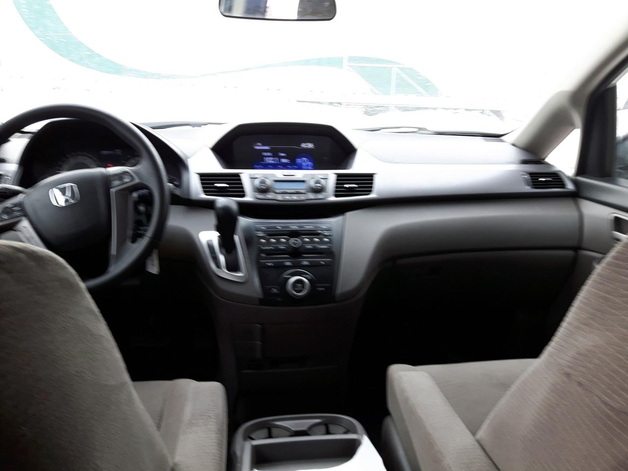 2013 Honda Odyssey EX Photo