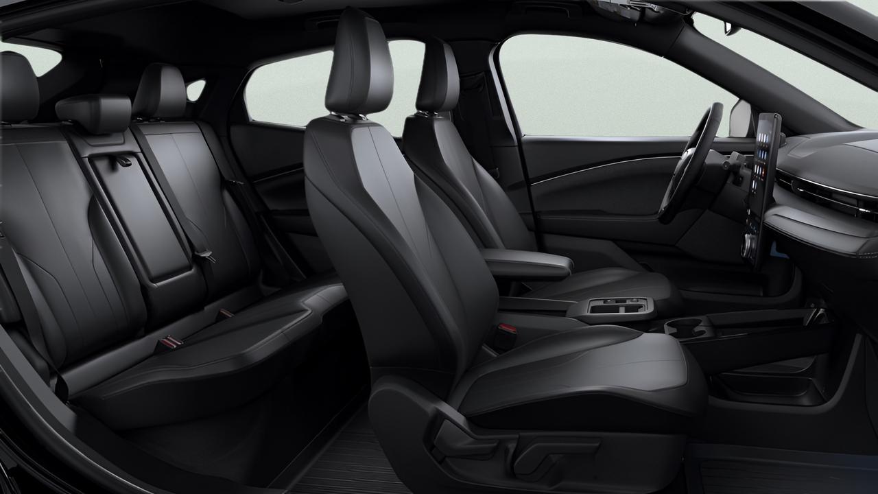 2026 Ford Mustang Mach-E SELECT AWD Standard Range Battery Photo4