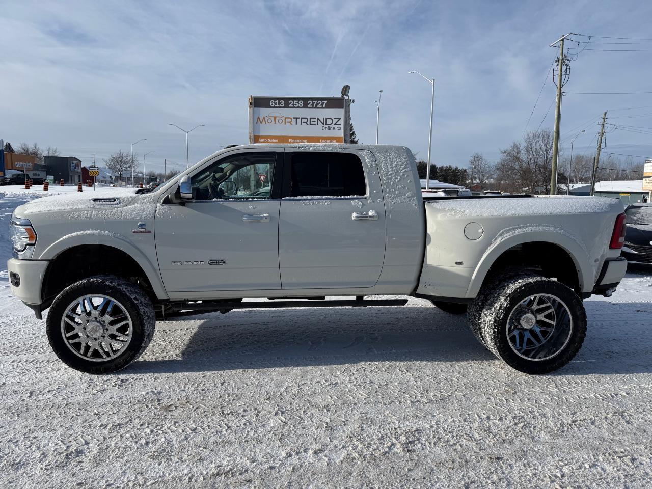 2022 RAM 3500 Limited Longhorn NAV! Leather! Sunroof! Photo