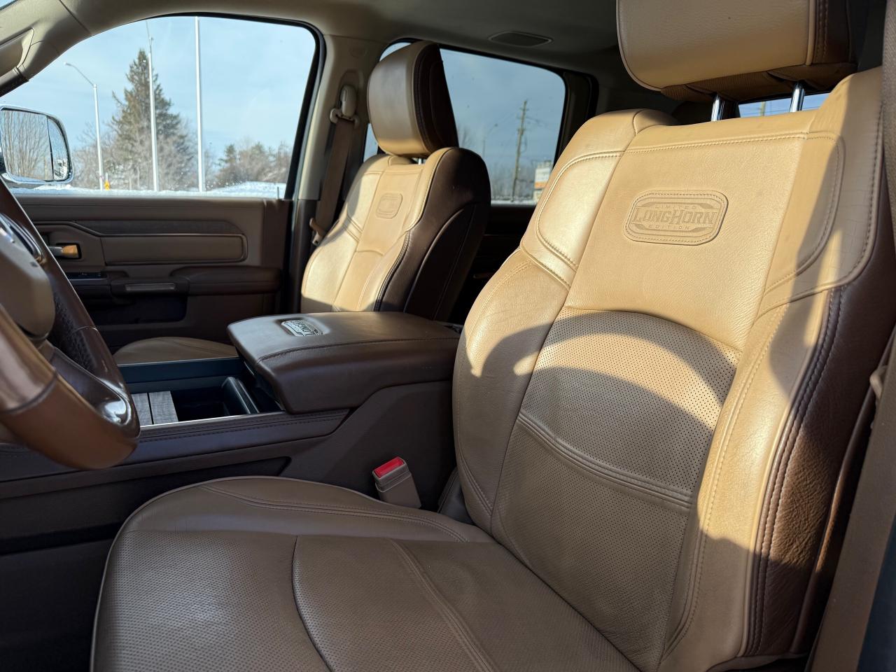 2022 RAM 3500 Limited Longhorn NAV! Leather! Sunroof! Photo