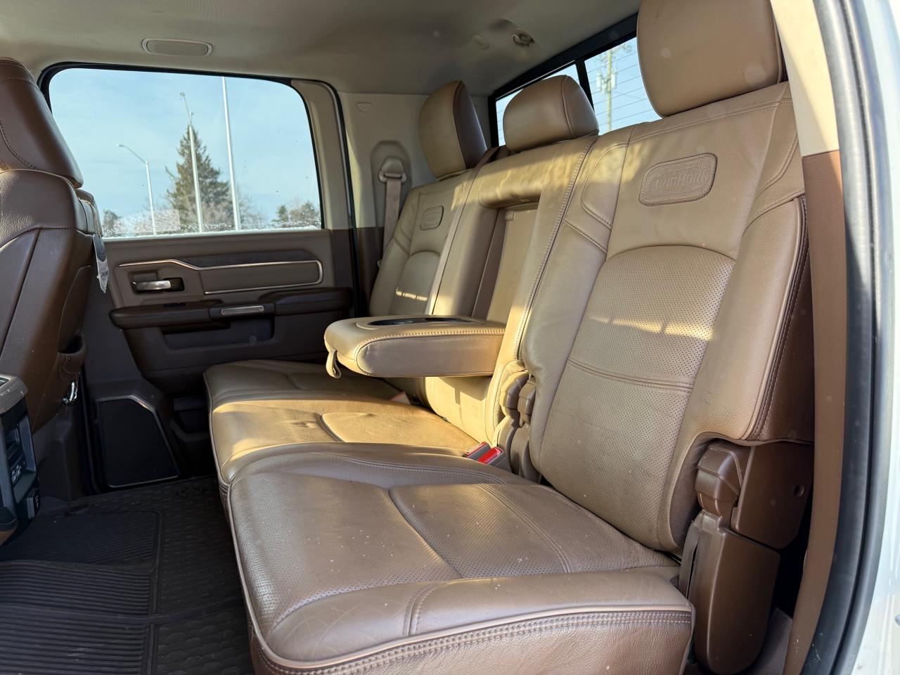 2022 RAM 3500 Limited Longhorn NAV! Leather! Sunroof! Photo