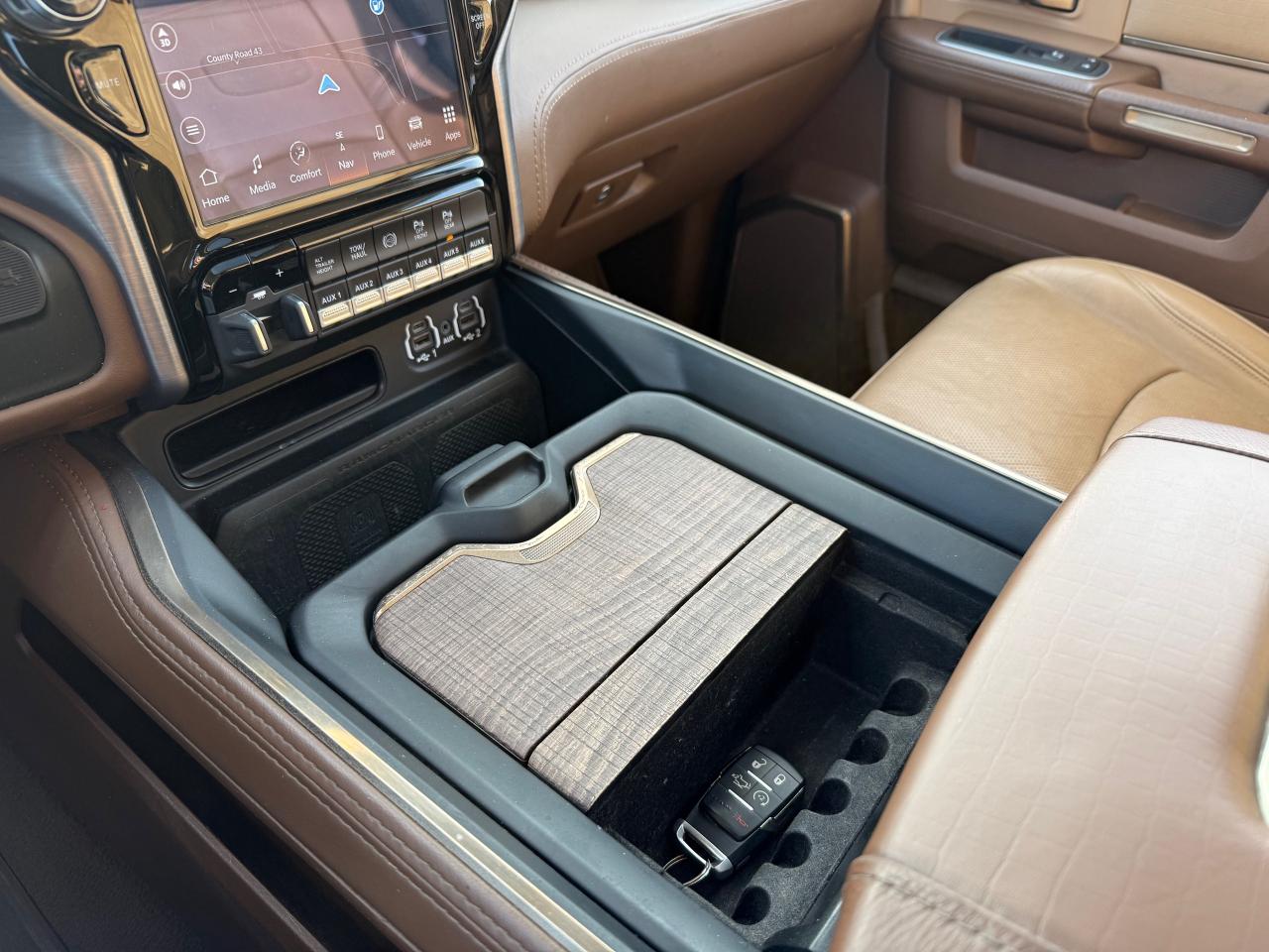 2022 RAM 3500 Limited Longhorn NAV! Leather! Sunroof! Photo