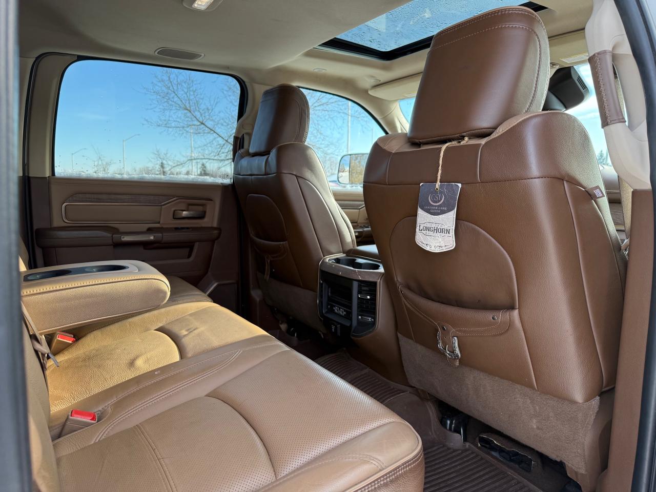 2022 RAM 3500 Limited Longhorn NAV! Leather! Sunroof! Photo