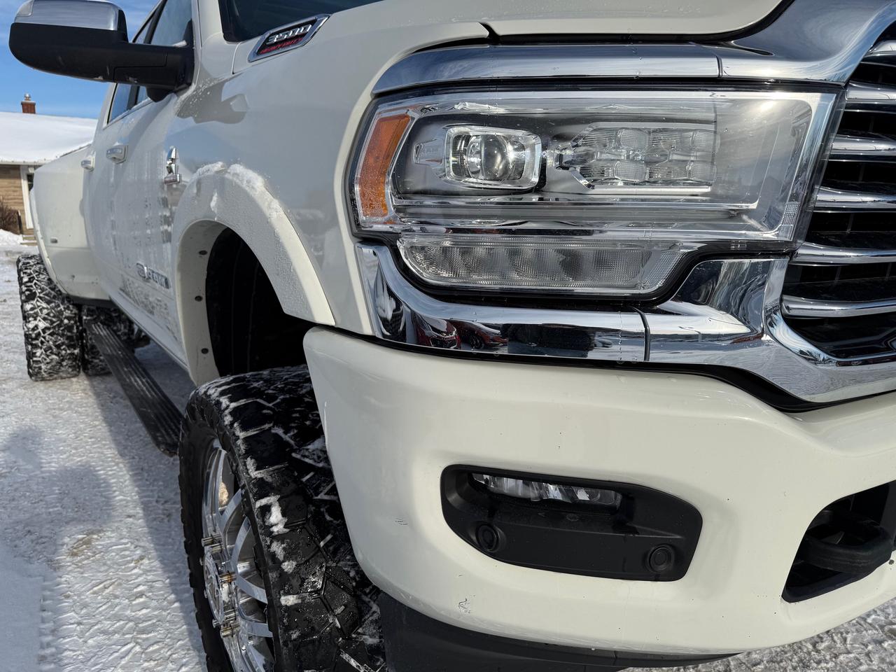 2022 RAM 3500 Limited Longhorn NAV! Leather! Sunroof! Photo