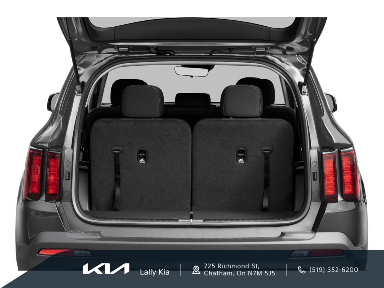 2023 Kia Sorento 2.5L LX+ New Arrival | Lease Return | 7 Pass | Clean CarFax Photo