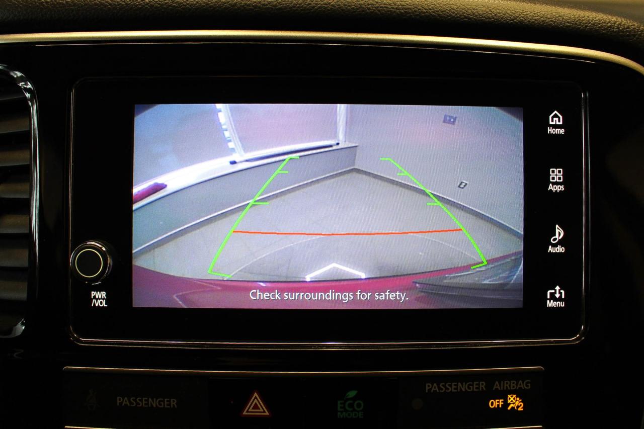 2019 Mitsubishi Outlander HEATED SEATS/STEERING WHEEL - REARVIEW CAMERA - CLOTH UPHOLSTERY Photo