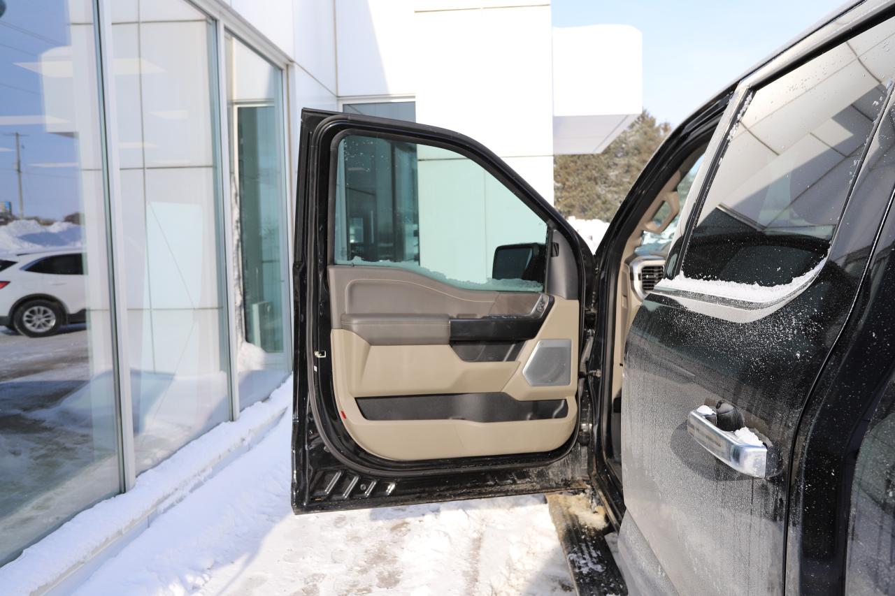 2024 Ford F-150 Platinum 4WD SuperCrew 5.5' Box Photo