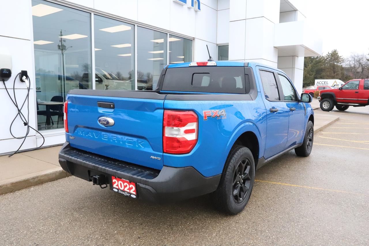 2022 Ford Maverick XLT AWD SuperCrew Photo