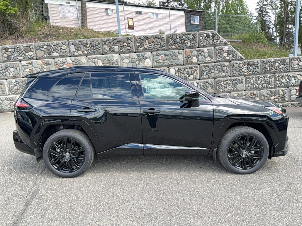 2026 Toyota RAV4 XSE Tech Photo