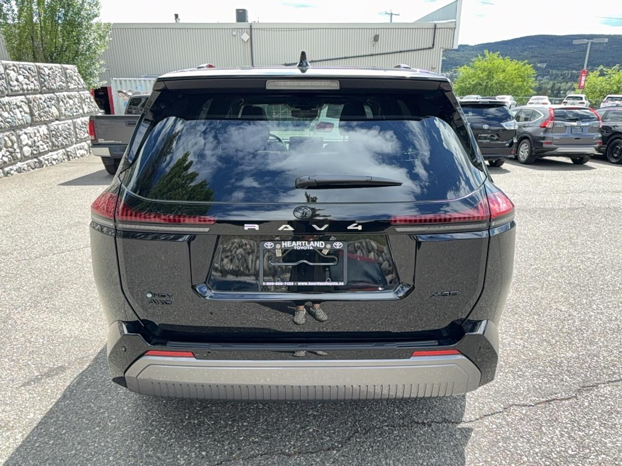 2026 Toyota RAV4 XSE Tech Photo