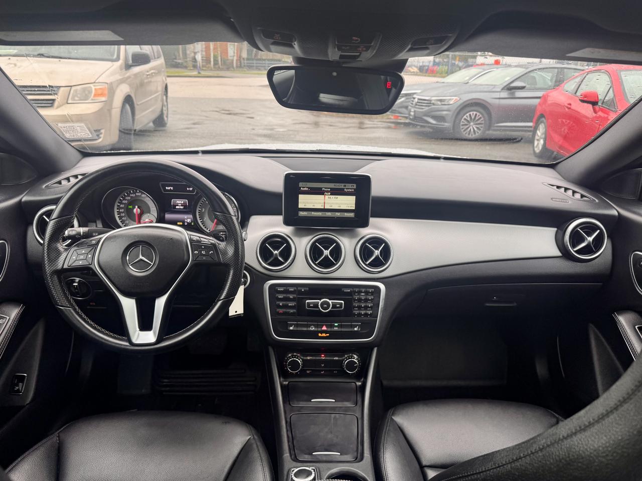 2014 Mercedes-Benz CLA-Class FINANCING AVAILABLE Photo10