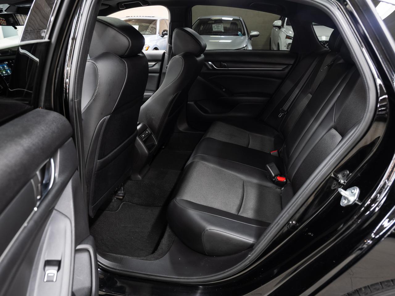 2022 Honda Accord SPORT | Leather | Sunroof | BSM | ACC | CarPlay Photo