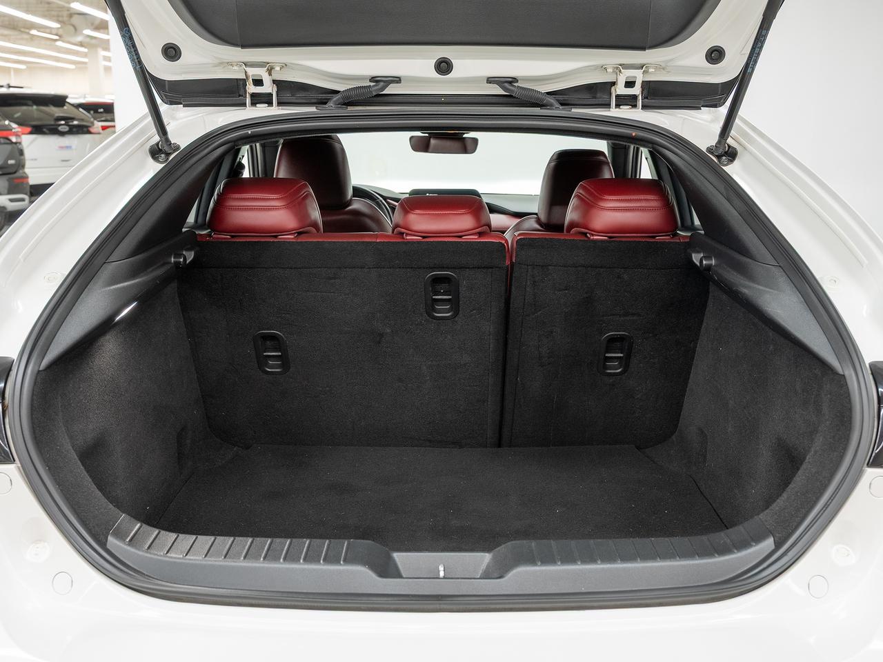 2021 Mazda MAZDA3 GT | Nav | Leather | Sunroof | BSM | ACC | CarPlay