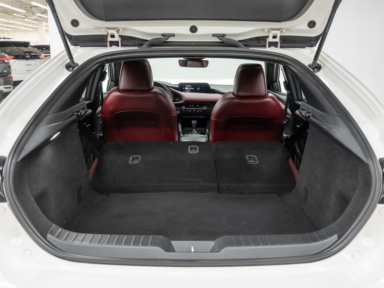 2021 Mazda MAZDA3 GT | Nav | Leather | Sunroof | BSM | ACC | CarPlay