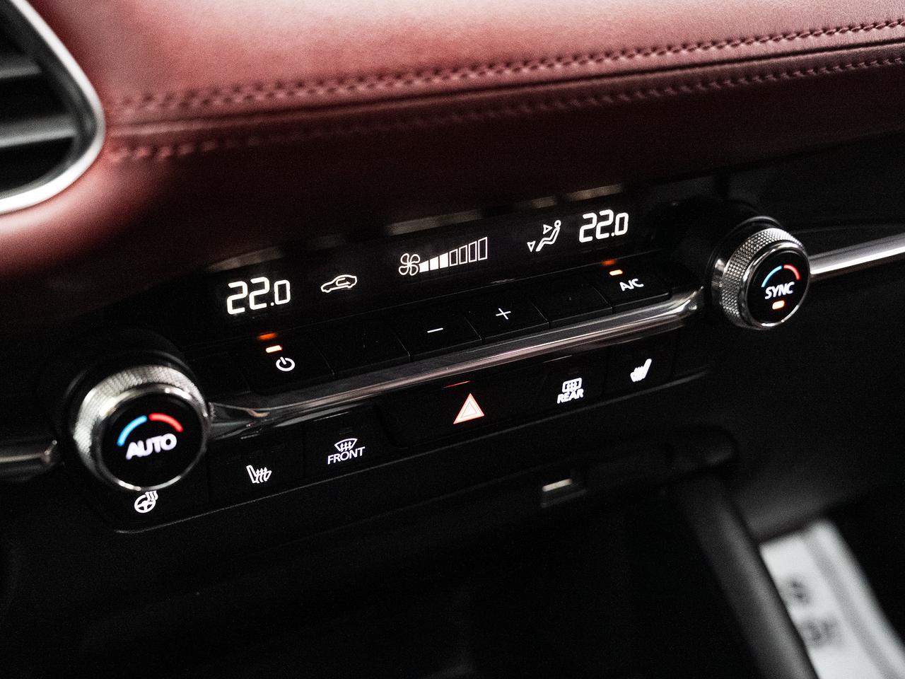 2021 Mazda MAZDA3 GT | Nav | Leather | Sunroof | BSM | ACC | CarPlay Photo