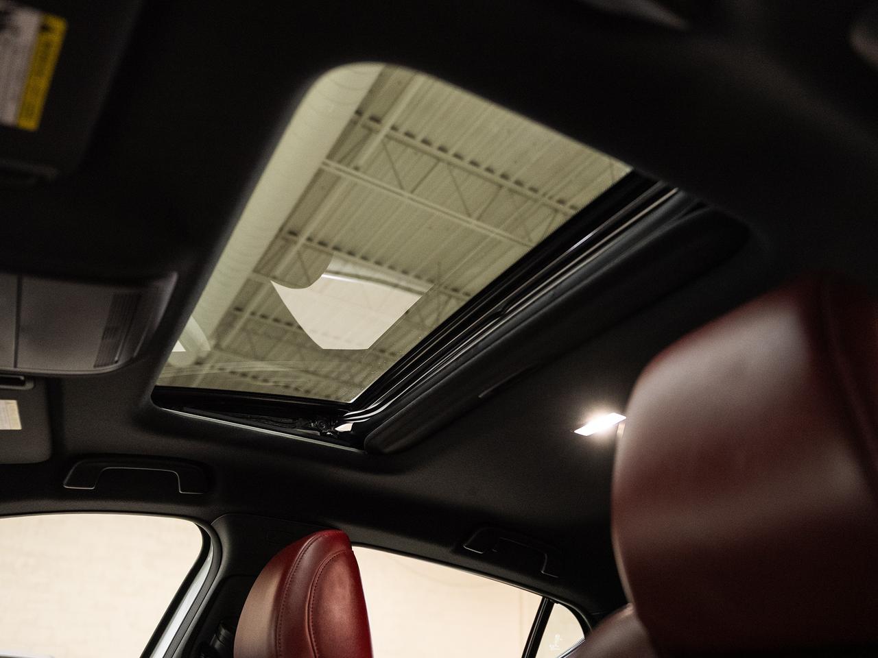 2021 Mazda MAZDA3 GT | Nav | Leather | Sunroof | BSM | ACC | CarPlay Photo