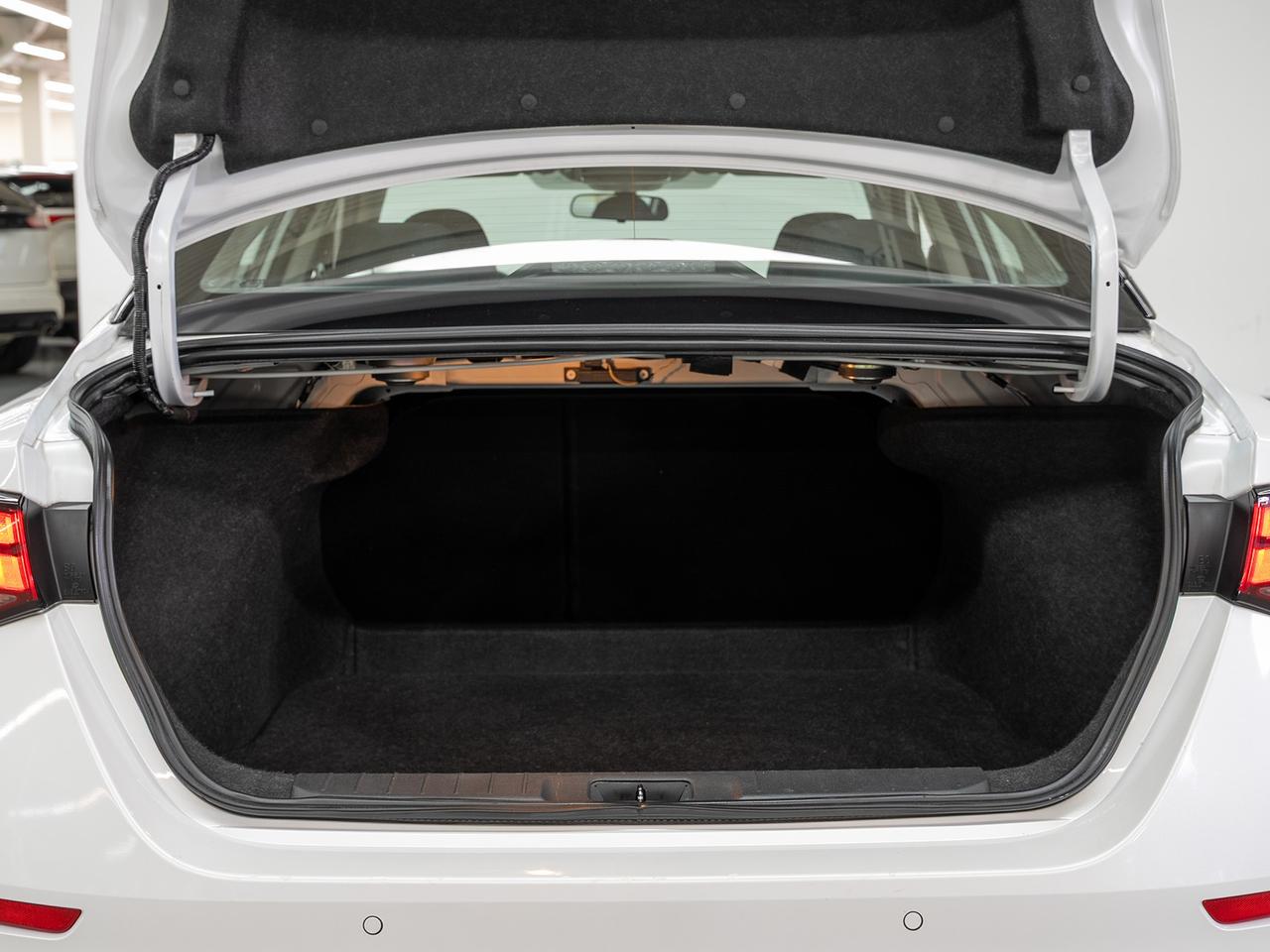 2024 Nissan Sentra SR | Sunroof | BSM | ACC | LaneDep | CarPlay