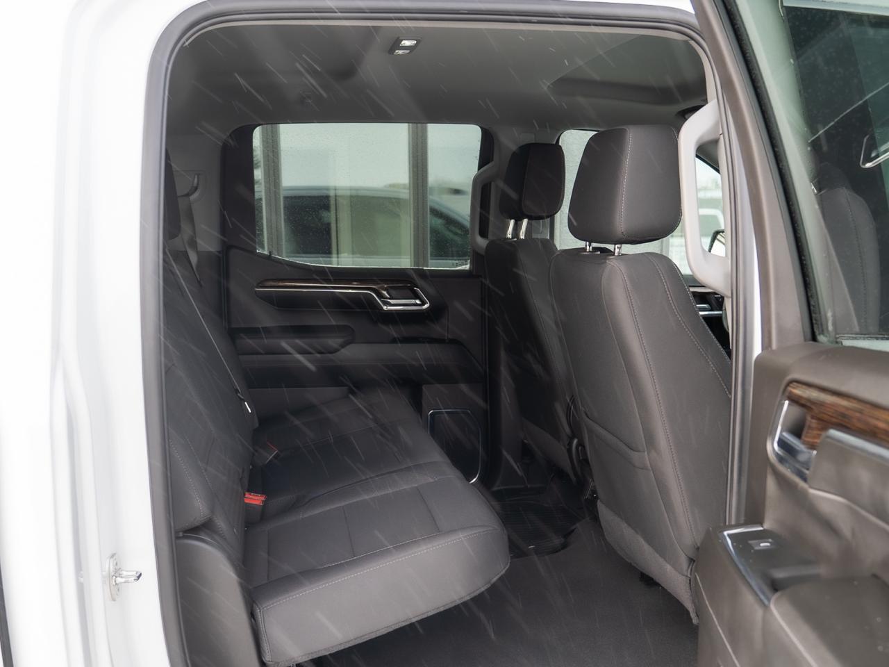 2024 GMC Sierra 1500 SLE ONLY 12,531 KMS Photo41