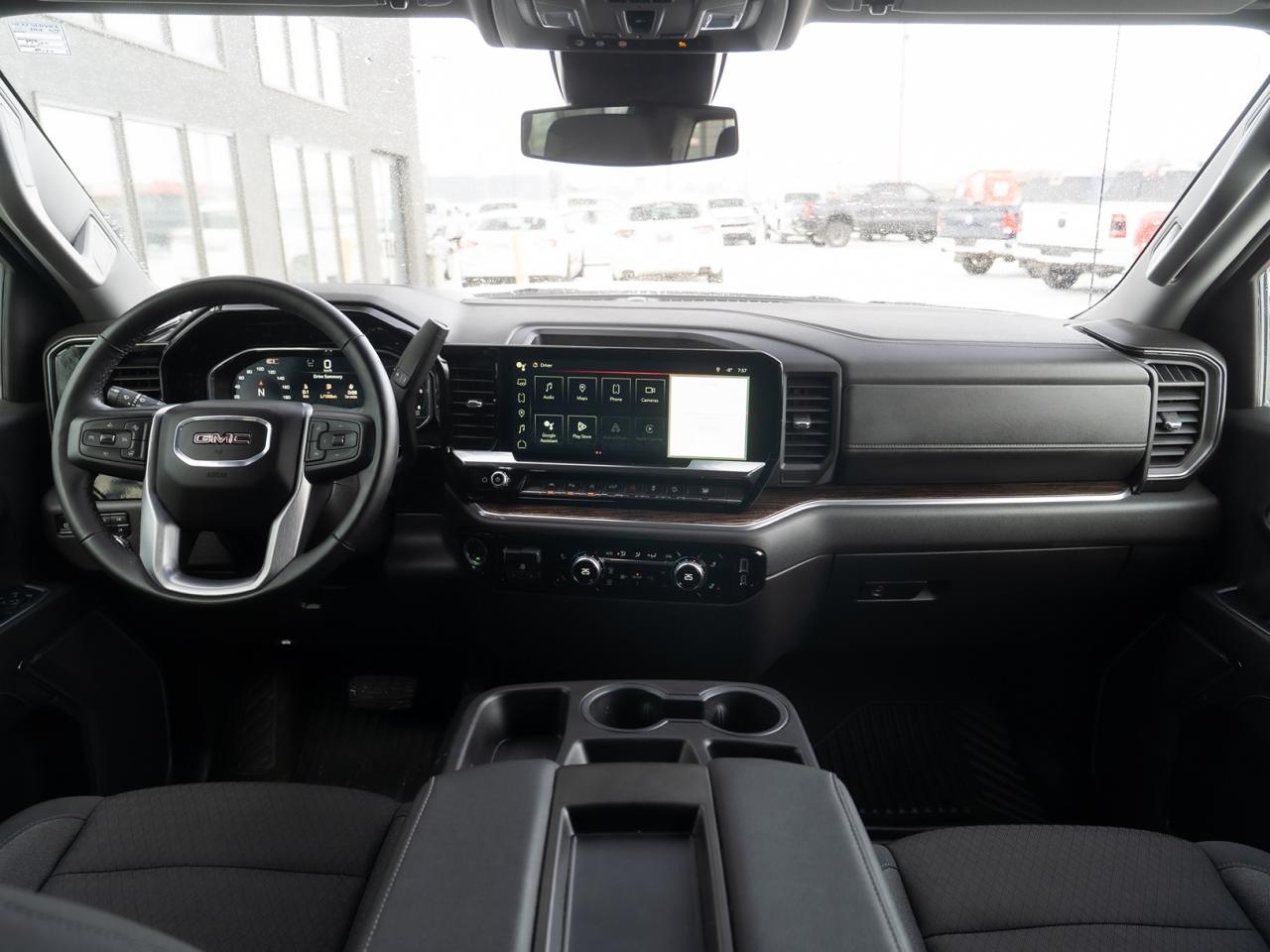 2024 GMC Sierra 1500 SLE ONLY 12,531 KMS Photo34