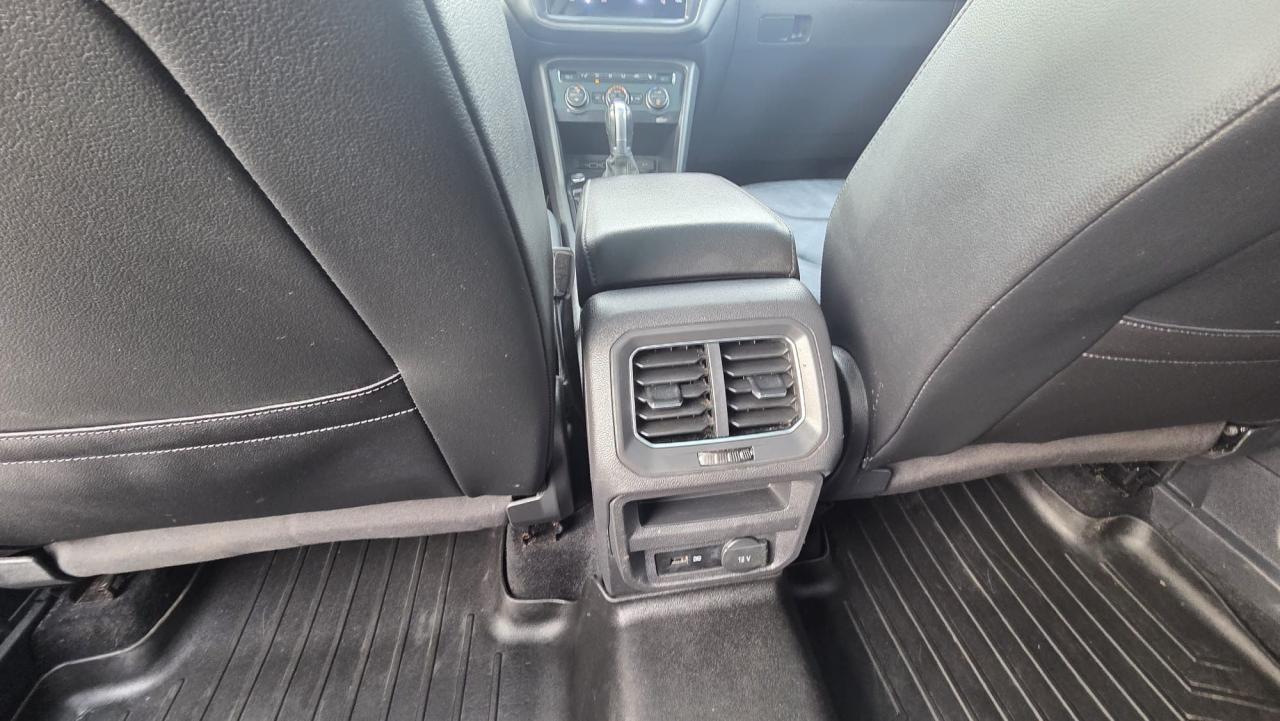 2018 Volkswagen Tiguan HIGHLINE, LEATHER, ROOF, ONLY 133KMS, CERTIFIED Photo