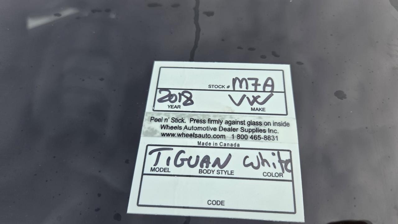 2018 Volkswagen Tiguan HIGHLINE, LEATHER, ROOF, ONLY 133KMS, CERTIFIED Photo