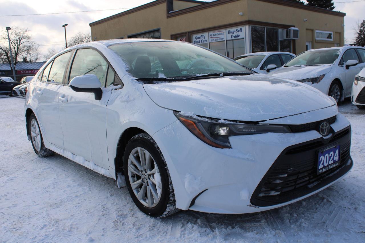 2024 Toyota Corolla LE Photo