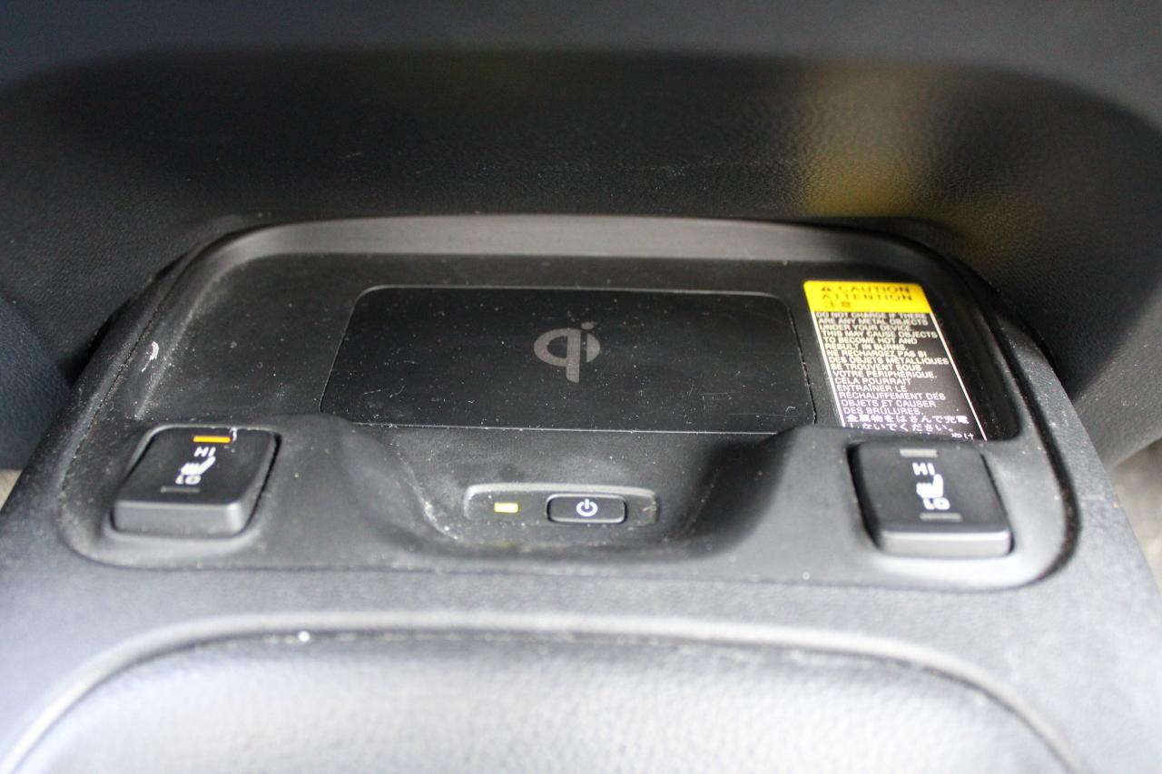 2024 Toyota Corolla LE Photo