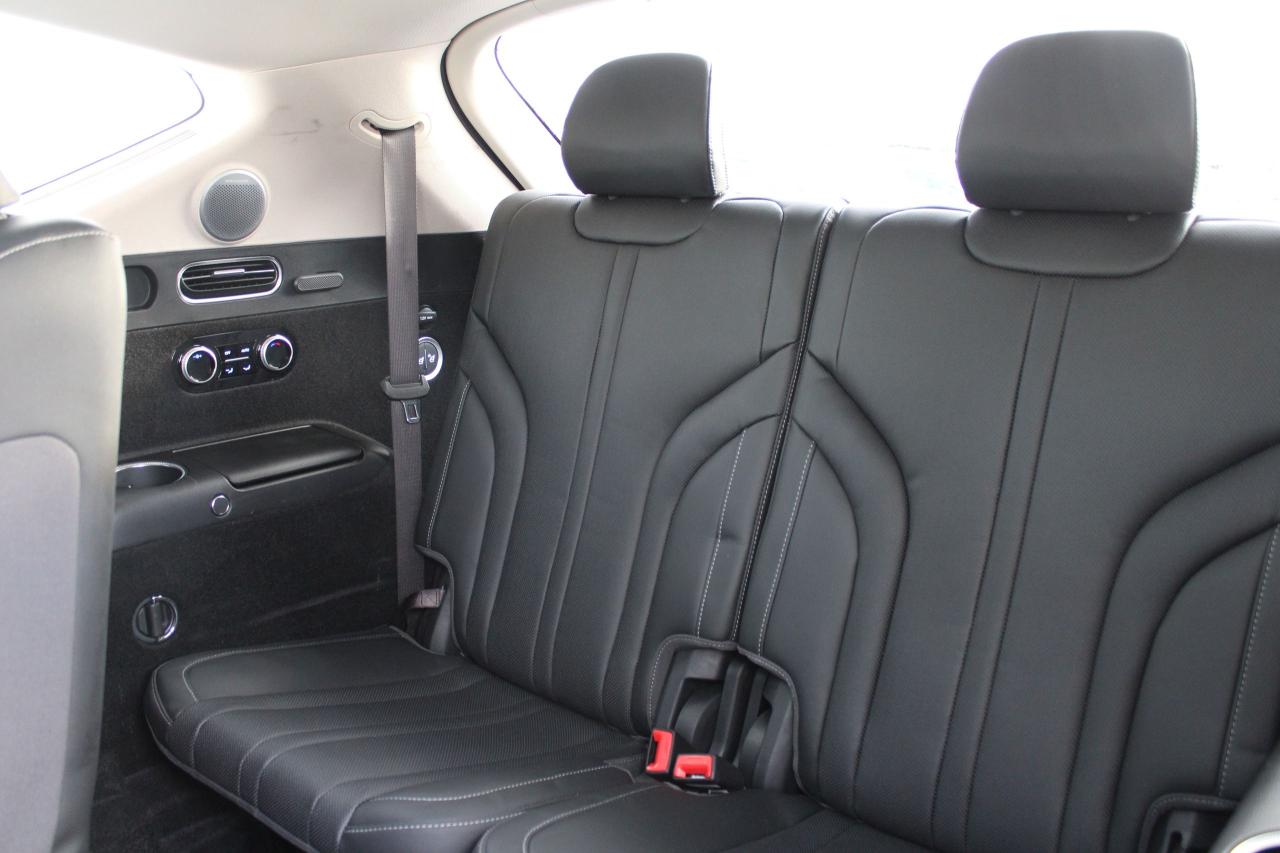 2025 Genesis GV80 3.5T Prestige AWD 7P Photo