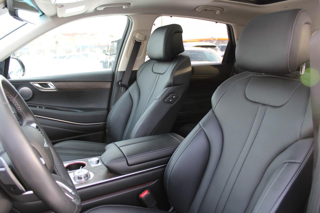 2025 Genesis GV80 3.5T Prestige AWD 7P Photo