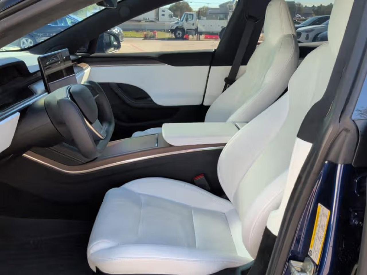 2022 Tesla Model S  Photo