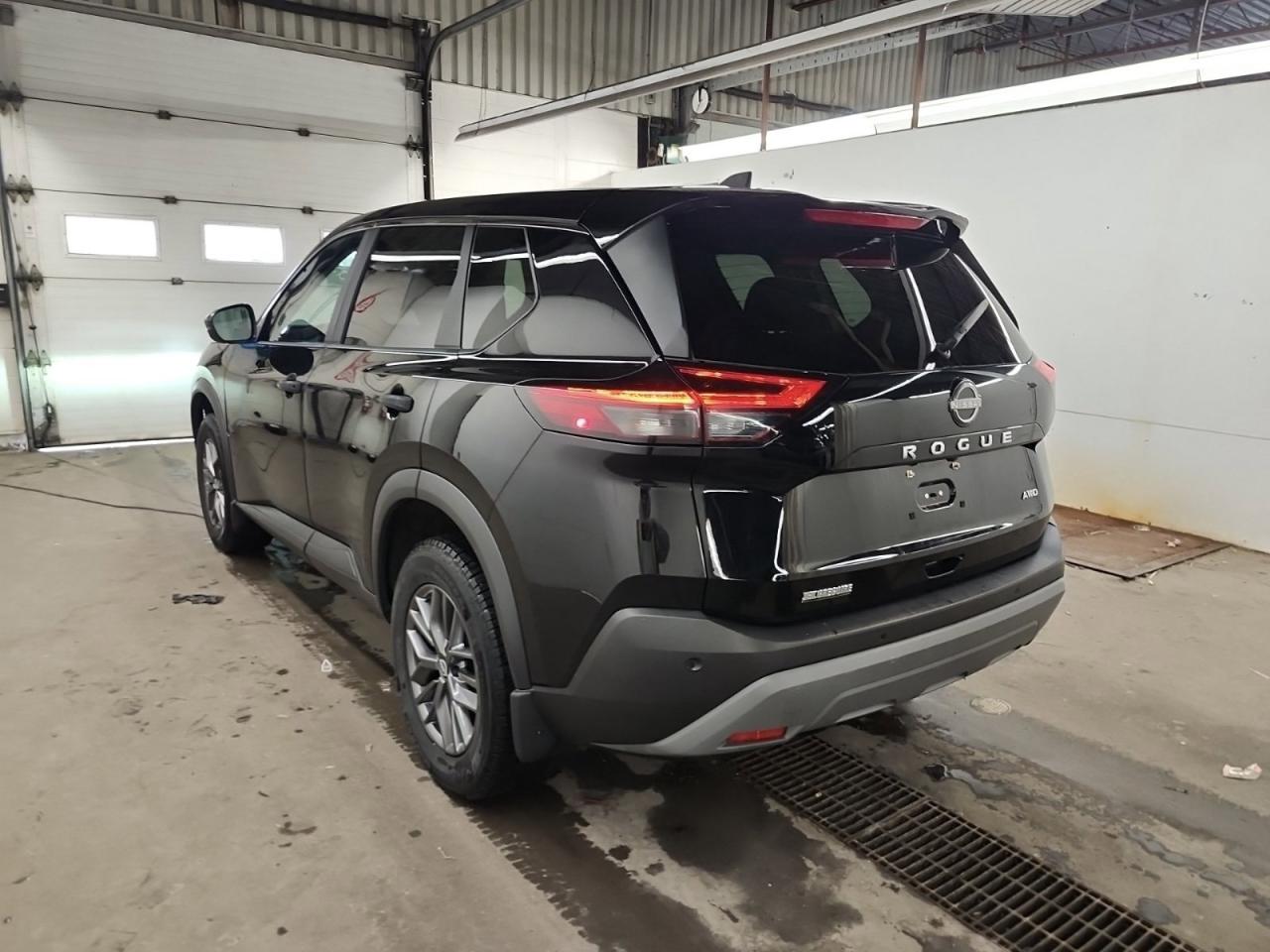 2023 Nissan Rogue S Photo