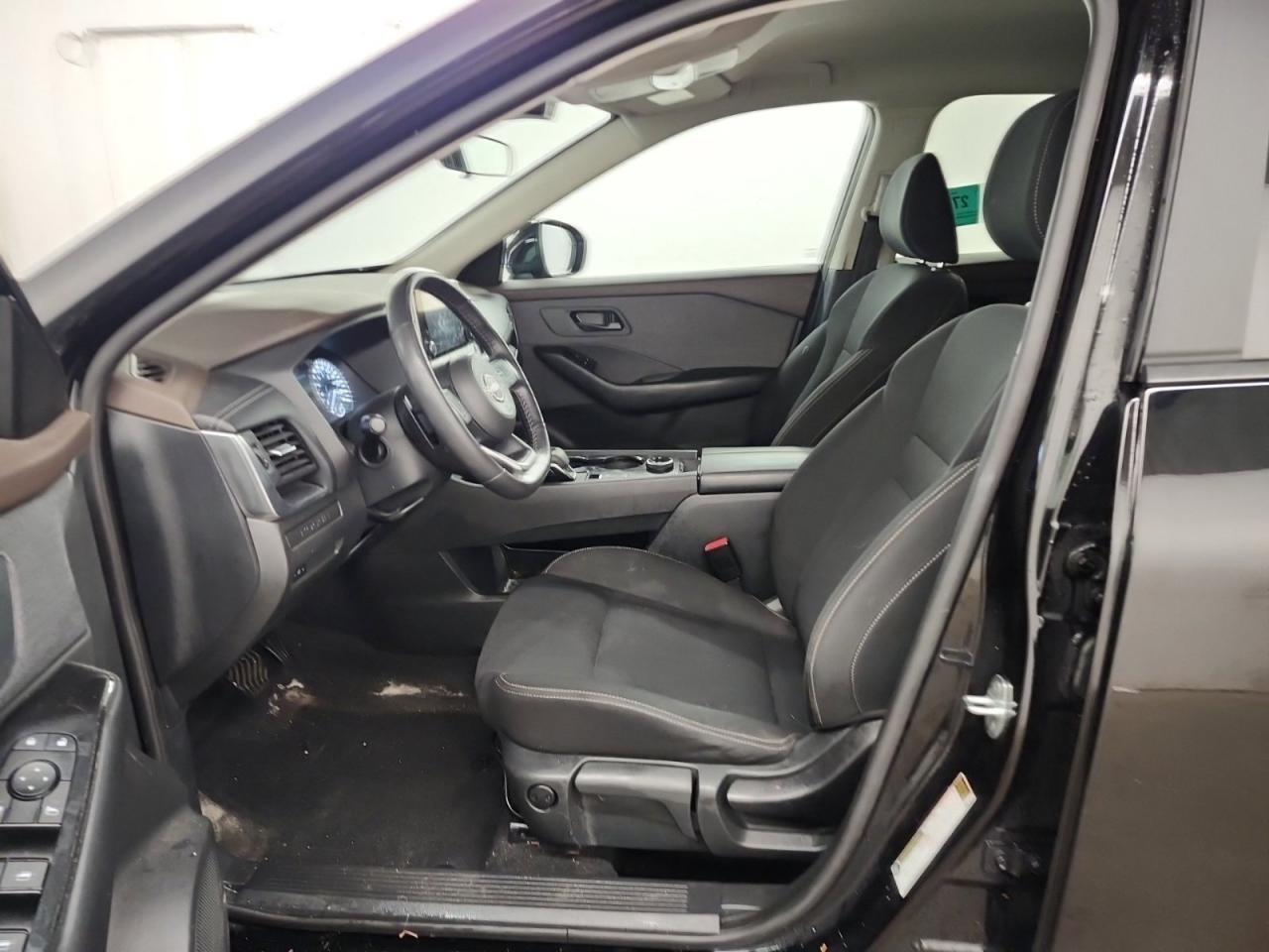 2023 Nissan Rogue S Photo